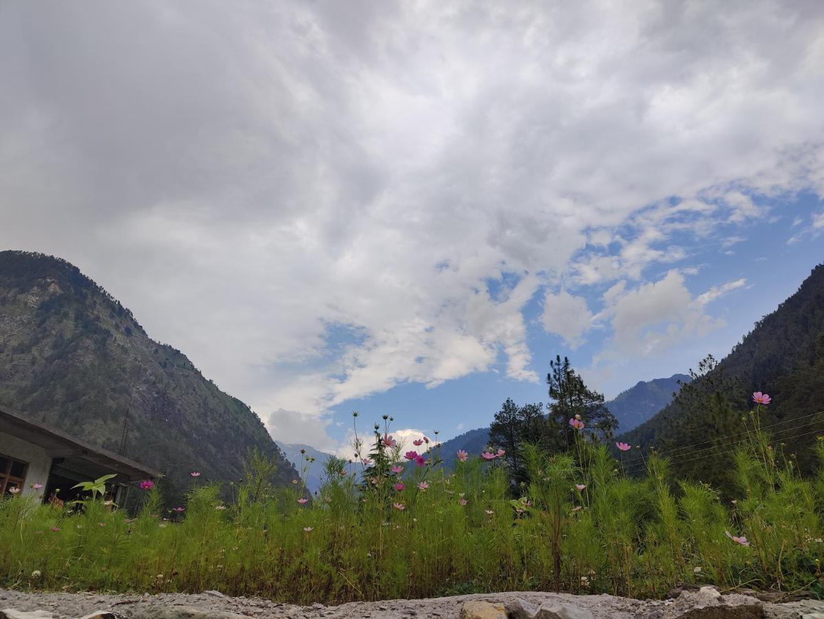 Breathe Inn Kasol Bagian luar foto