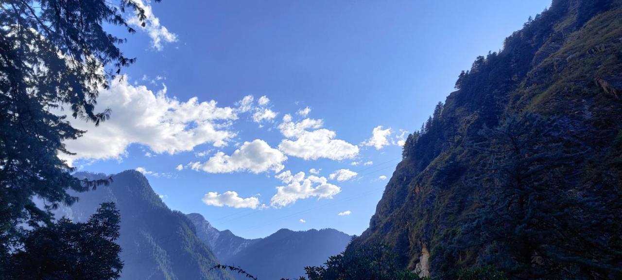 Breathe Inn Kasol Bagian luar foto