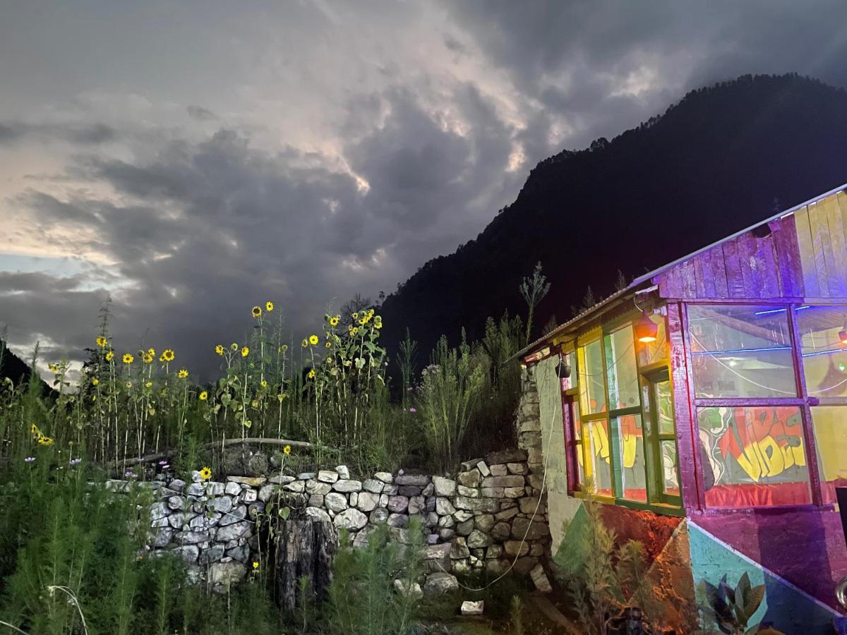 Breathe Inn Kasol Bagian luar foto