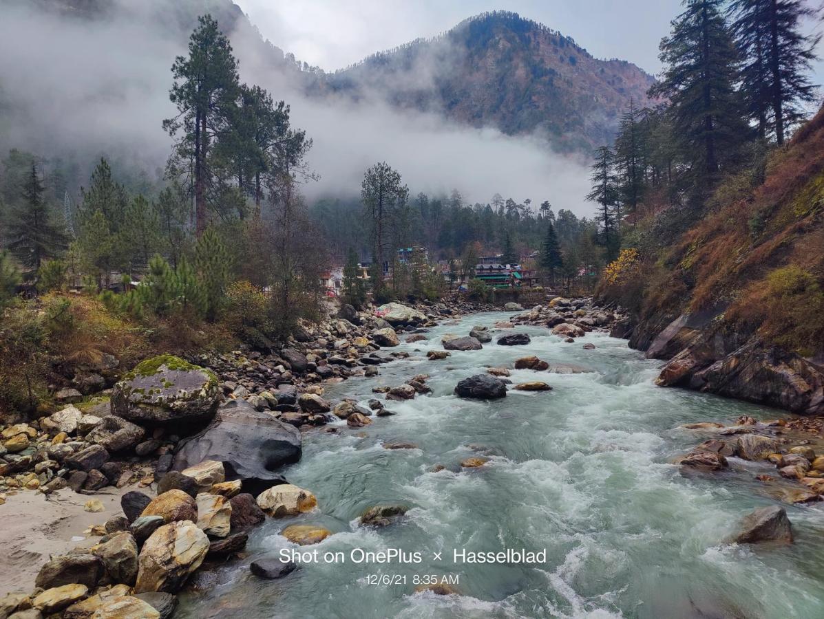 Breathe Inn Kasol Bagian luar foto