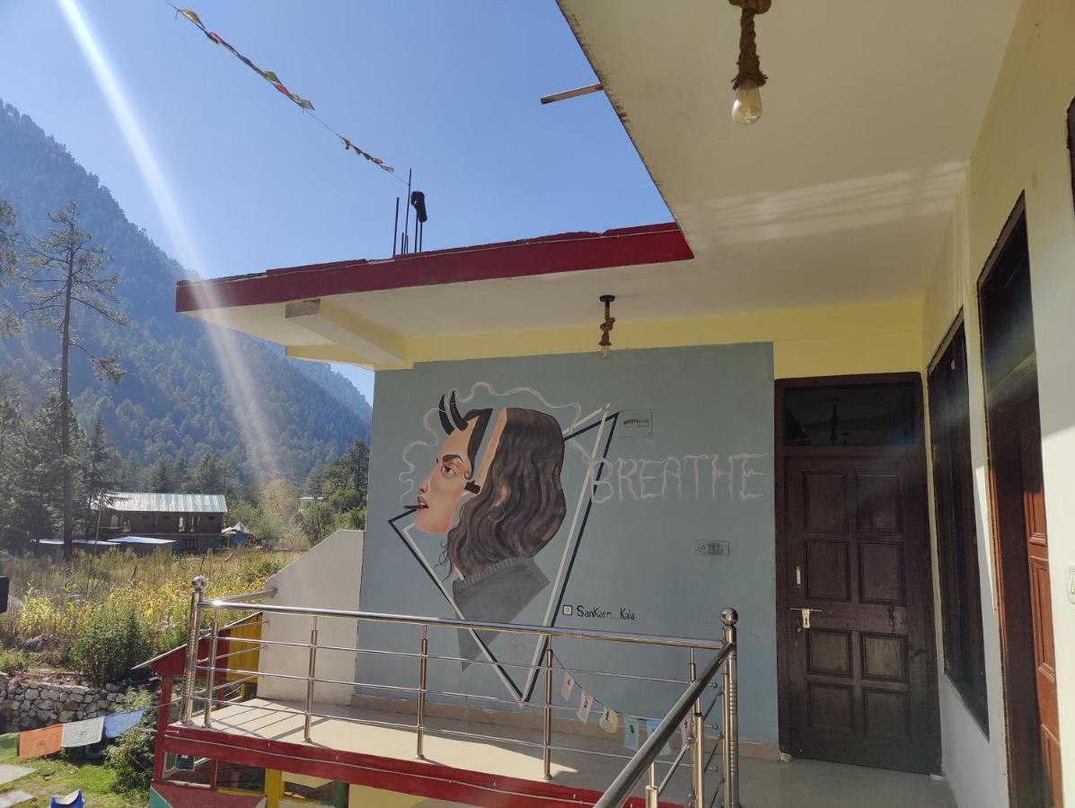 Breathe Inn Kasol Bagian luar foto